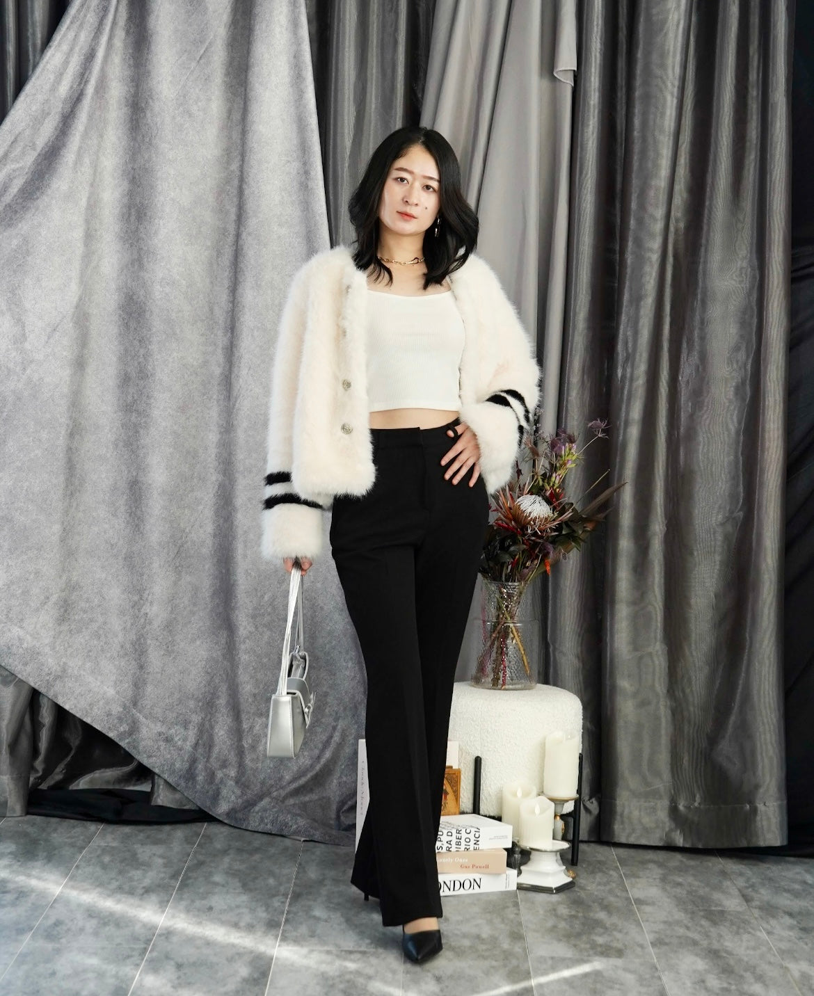 ブーツカットスラックス